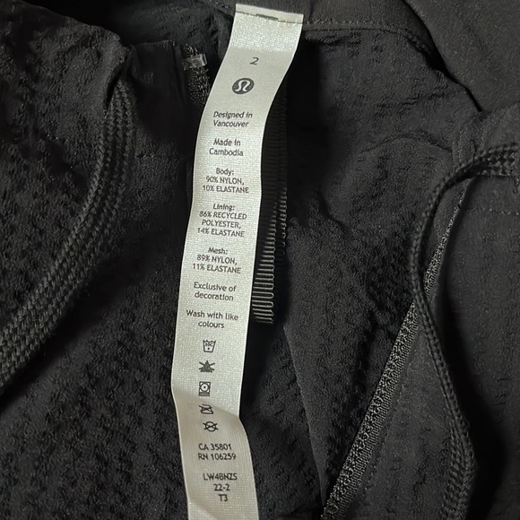 Lululemon Top - Picture 4 of 16